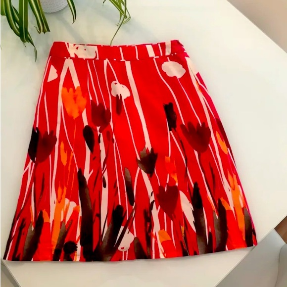 Belle jupe de qualité - Picture 1 of 5